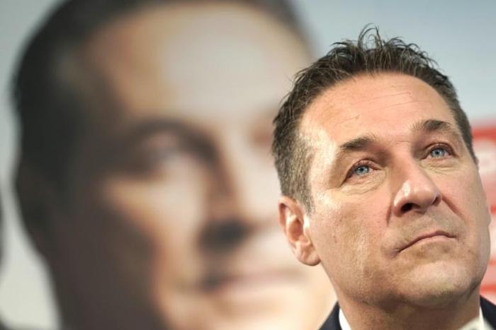 Former Freedom Party (FPOe) leader Heinz-Christian Strache is expected to give a "personal statement" on Tuesday
