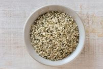The 30 Best Healthy Oatmeal Toppings To Fill You Up, According To Nutritionists