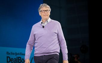 Bill Gates Objects to Elizabeth Warren's Wealth Tax, and She Offers to Explain