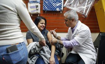 Pregnant Women Should Get Flu and Whooping Cough Shots, CDC Says