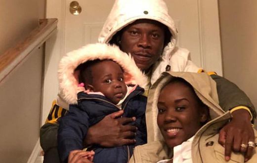 Stonebwoy, wife and daugheter