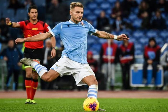 Lazio's Ciro Immobile scored a penalty against Lecce for his 14th league goal this season