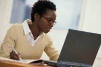 Online learning is easier and more convenient than physical learing (Unicaf)