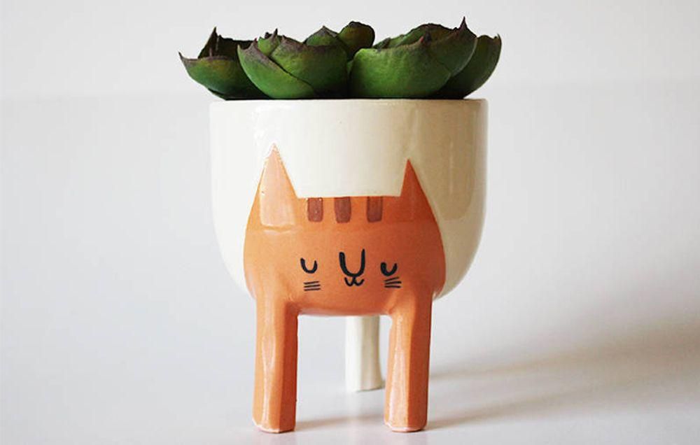 Small Three-Legged Cat Planter