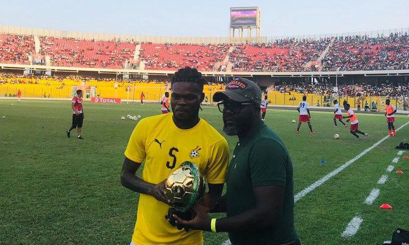 Thomas Partey receives Africa Best XI award