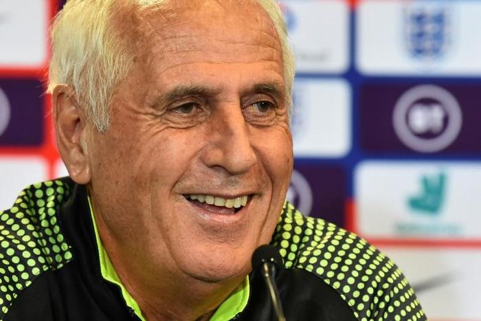 Kosovo manager Bernard Challandes has challenged his team to shock England