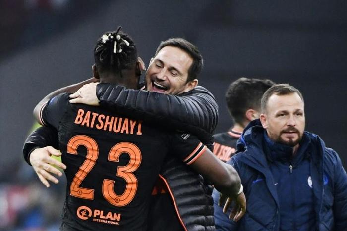 Substitute Michy Batshuayi's late winner at Ajax put Frank Lampard's side level with the Dutch champions on six points in Group H