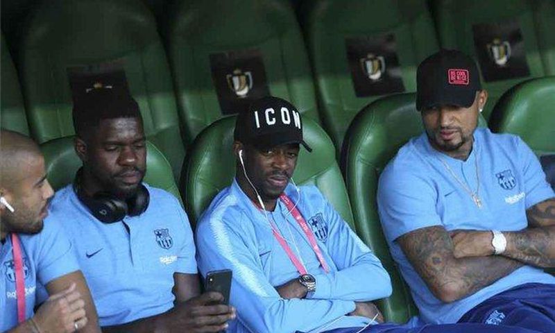 kevin-prince-boateng on the extreme right, with Dembele just beside him