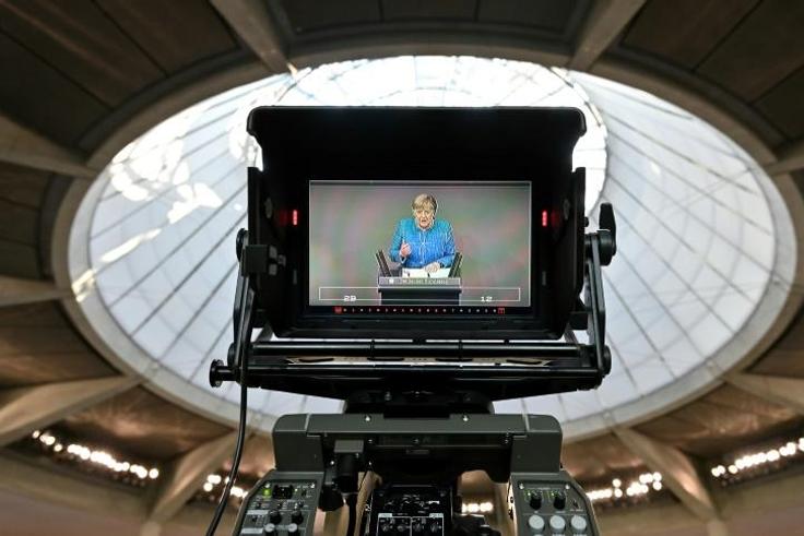 German Chancellor Angela Merkel told the German parliament there was still time to hammer out a workable accord for Brexit