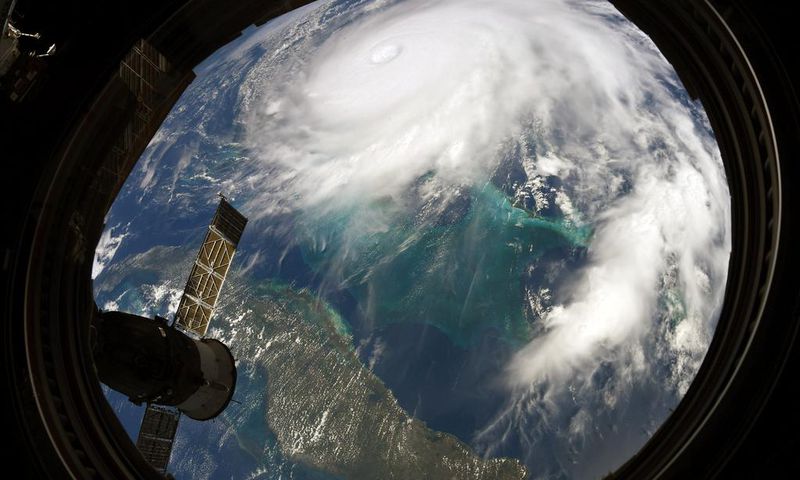 Hurricane Dorian's Reach Sprawls From Bahamas to Florida