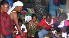 Nana Addo eating ampesie