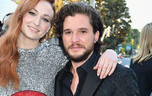 Sophie Turner Ok With Kit Harrington Making More