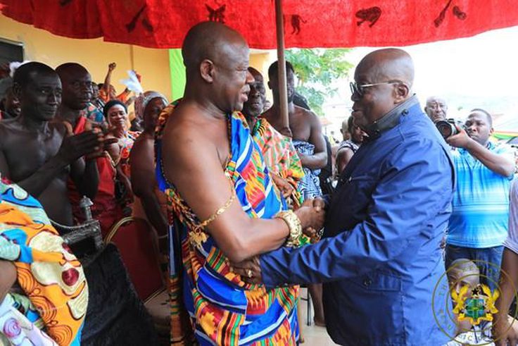 Kumawu Omanhene with Nana Addo