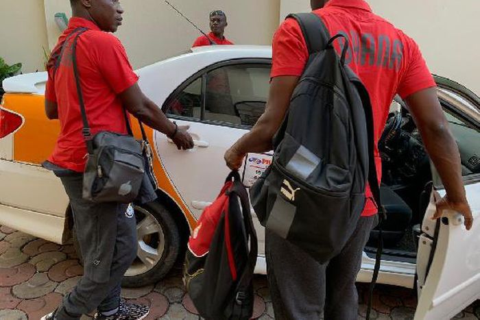 Black Meteors in taxi