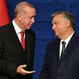 Turkish President Recep Tayyip Erdogan (L) held talks with Hungarian Prime Minister Viktor Orban