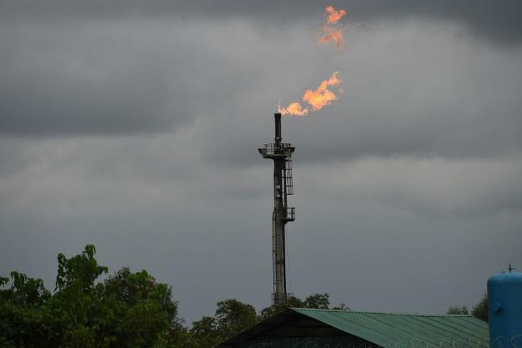 Industry insiders have warned Nigeria's move to reap a greater share of oil revenues could backfire and prompt an exodus of foreign investment