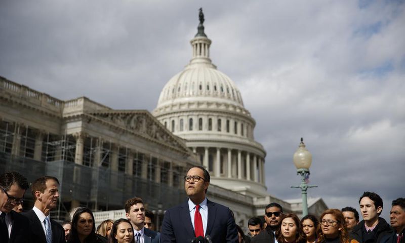 More House Republicans Ask: Why Win Reelection When You Can Retire Instead
