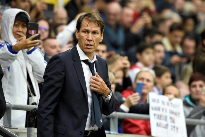 Garcia was jeered by his new club's fans as Lyon stumbled to a goalless draw with Dijon