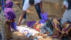 Elaine Attoh shows love to child beggars