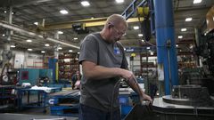 Democrats' Debate Is Set for Ohio, Where Strength of Economy Is Debatable