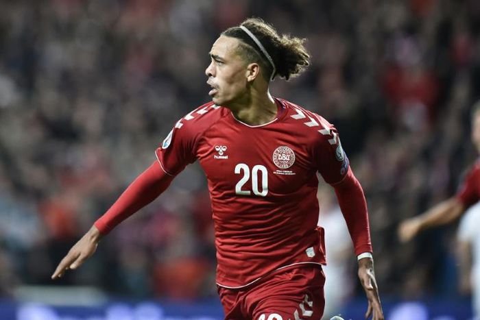 Yussuf Poulsen struck late as Denmark claimed a vital win over Switzerland in Euro 2020 qualifying
