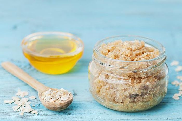 oatmeal and honey-hair mask