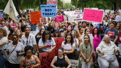 Alabama Abortion Ban Is Temporarily Blocked by a Federal Judge