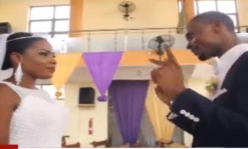 Ghanaian deaf couple becomes internet sensation after their colourful wedding (video)