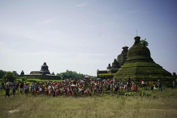 Myanmar hopes the temples at Mrauk U will be considered by UNESCO for world heritage status