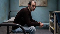 'Maze' review: A prison break and a confidence game