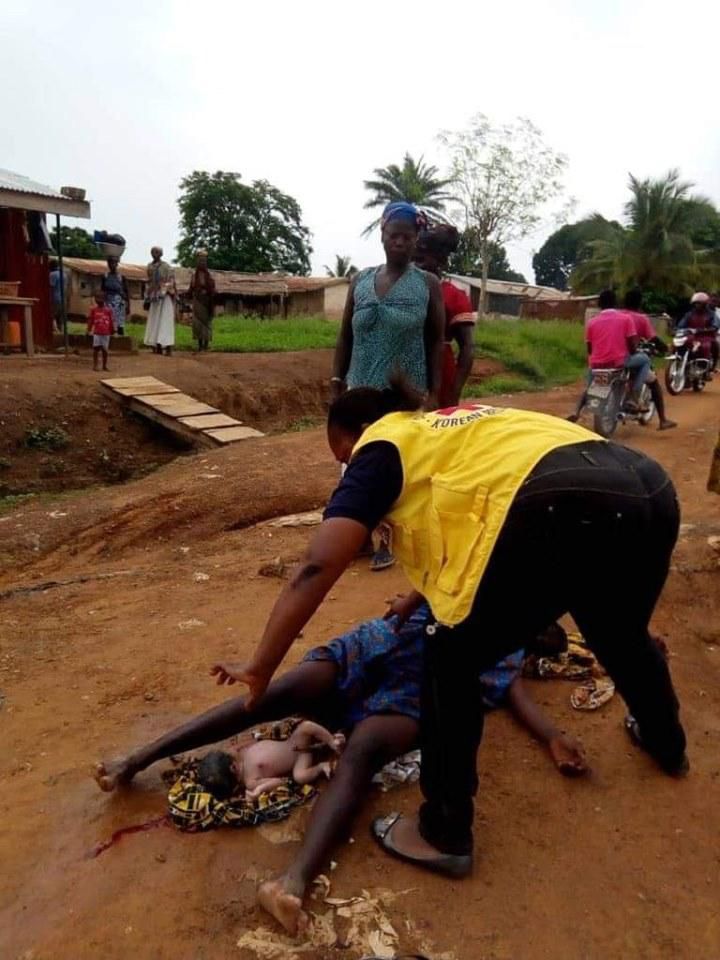 Woman in labour delivers baby