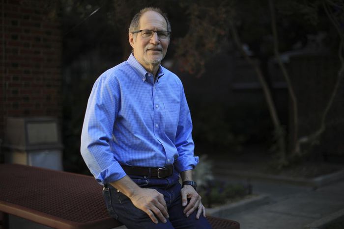 Cannabis Oil and Vaping: Hazy Hazards