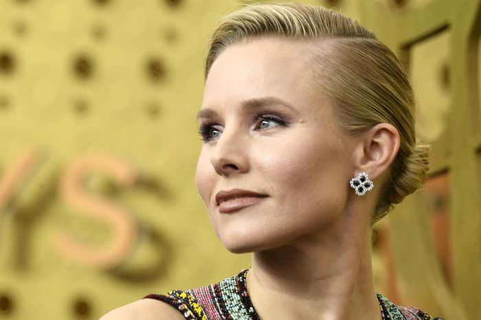 Kristen Bell's Net Worth Is Def In 'The Good Pace'