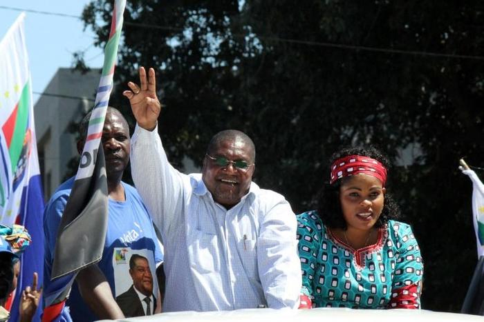 Renamo party leader and presidential candidate Ossufo Momade (C) urges Mozambicans to reject election results due to alleged massive fraud