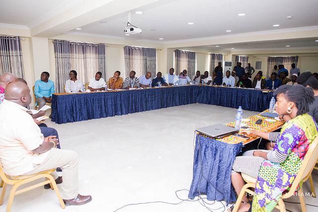 Mahama interacts with NDC youth organisers