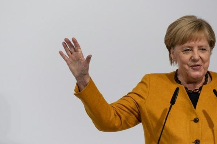 The British pound tumbled after German Chancellor Angela Merkel was reported as saying a Brexit deal with London was "overwhelmingly unlikely."