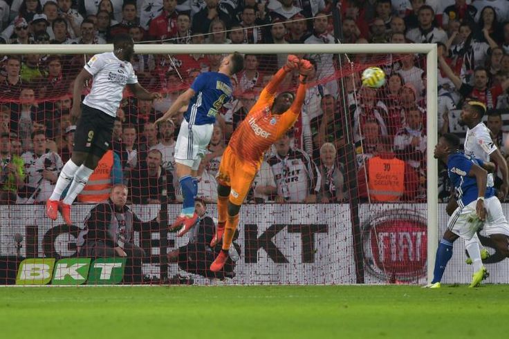 Straining every sinew: The two sides plugged away, but the final drifted to penalties