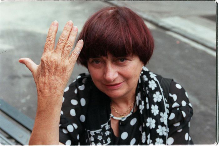 Agnès Varda, Influential French New Wave Filmmaker, Is Dead at 90