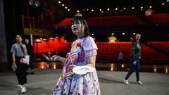 In China, where no official numbers of transgender people exist, there are few medical facilities that offer gender reassignment surgery and little professional information on hormone treatment, forcing people to turn to the black market or online