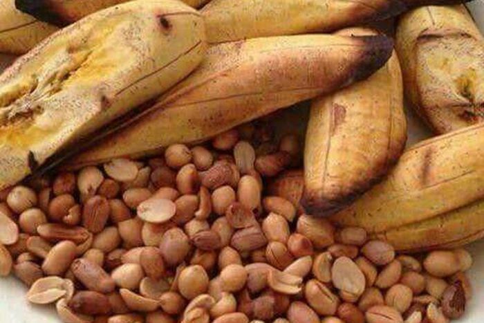 roasted plantain and groundnut
