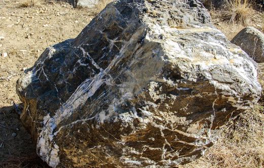 1-Ton Wizard Rock Vanished in Arizona. Just as Mysteriously, It Returned.