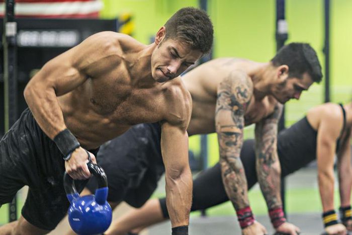 How Group Fitness Workouts Can Make You Stronger