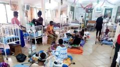 Wa Regional Hospital: Children treated on bare floor due to lack of beds