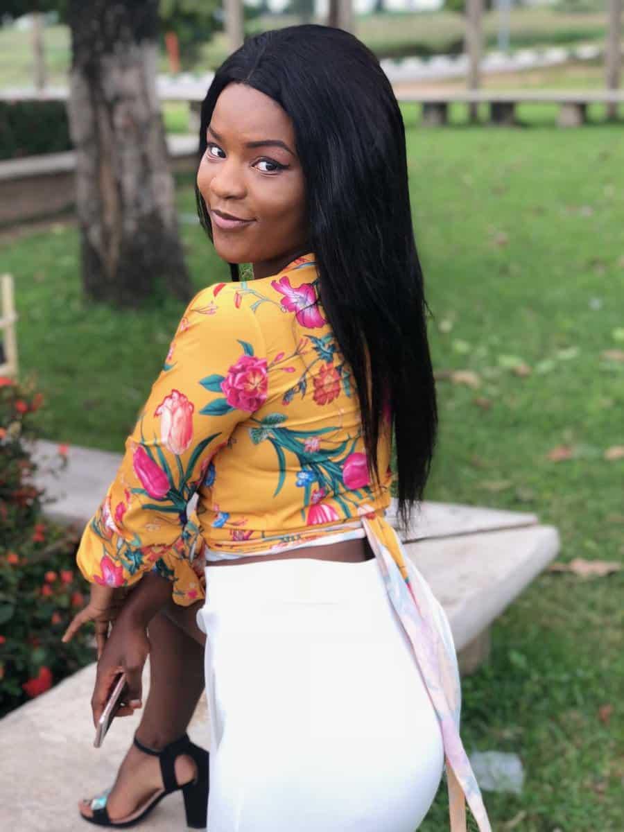 Beautiful lady rejects marriage proposal over size of penis