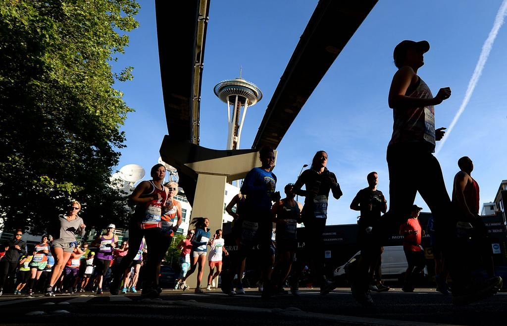 A scene from the 2019 RocknRoll Seattle Marathon and 1/2 Marathon.