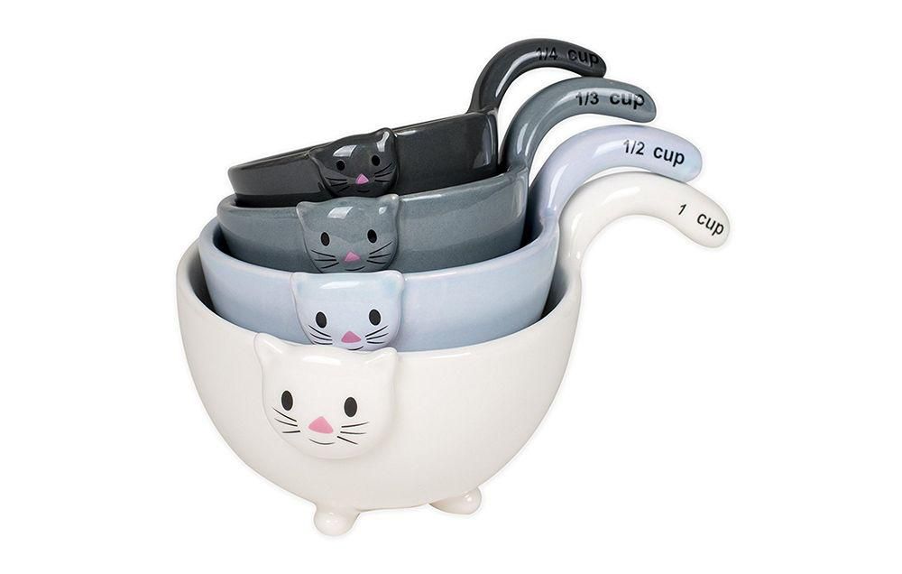 One Hundred Eighty Degrees Ceramic Cat Measuring Cups