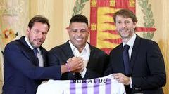 Ronaldo in the middle