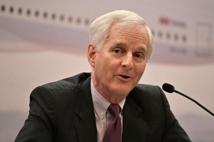In a statement Cathay Pacific said John Slosar had stepped down and will be replaced as chairman by Patrick Healy of the conglomerate with a majority stake in the airline