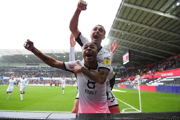 Andre Ayew scores again in Swansea’s 2-1 loss to Stoke