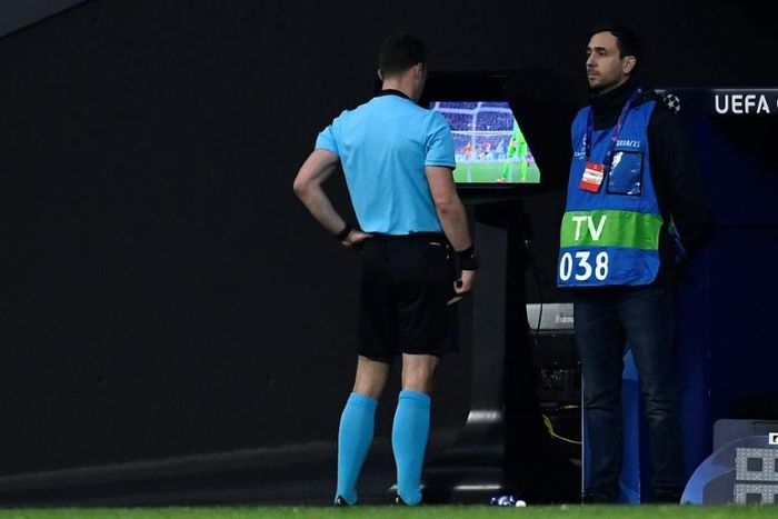 VAR will be used in the Premier League from the 2019/2020 season
